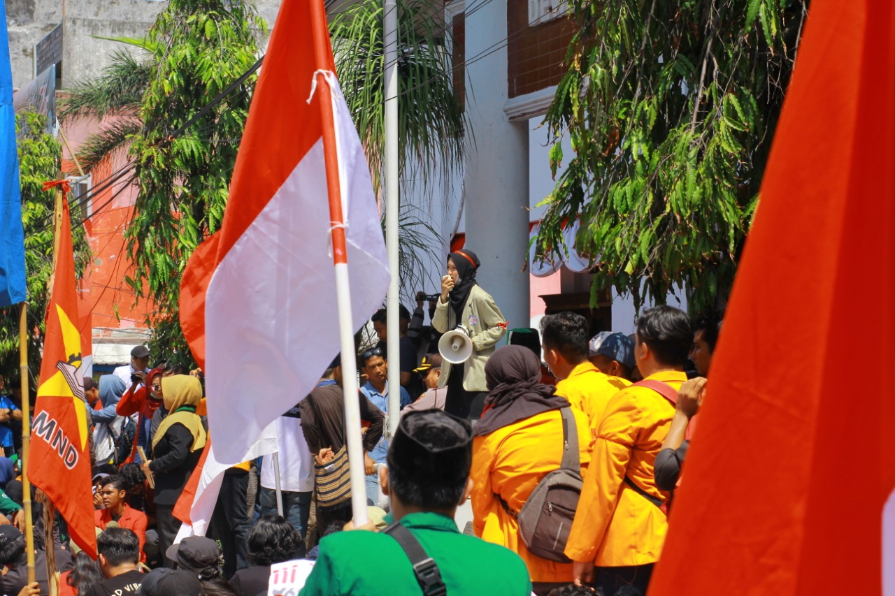 Aksi Mahasiswa Balikpapan Tolak RUU KPK Berlangsung Kondusif